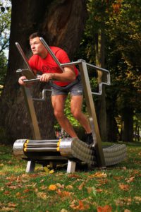 Leaning gait on an outdoor treadmill