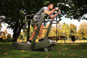 Leaning gait on an outdoor treadmill